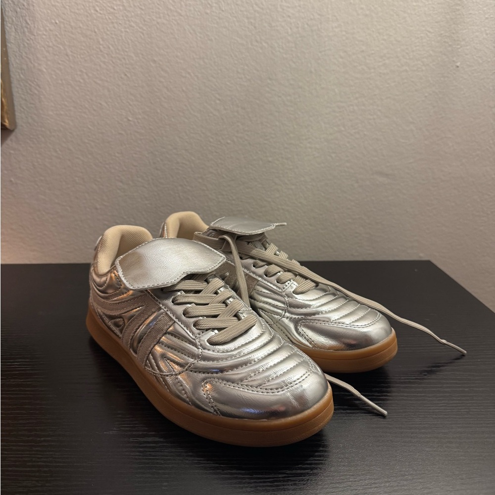 Silver Metallic Sneakers with Gum Sole